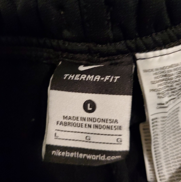 Nike Therma Fit Womens Large Black Pants.  - Picture 7 of 7